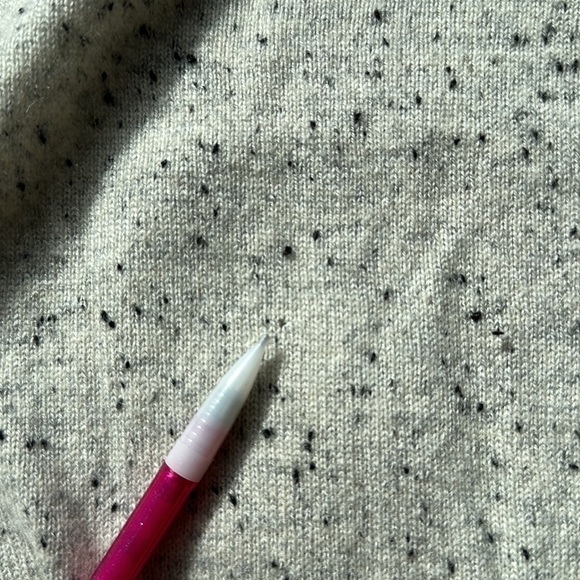 Everlane Grey Donegal Cashmere Sweater Size M - Picture 10 of 11